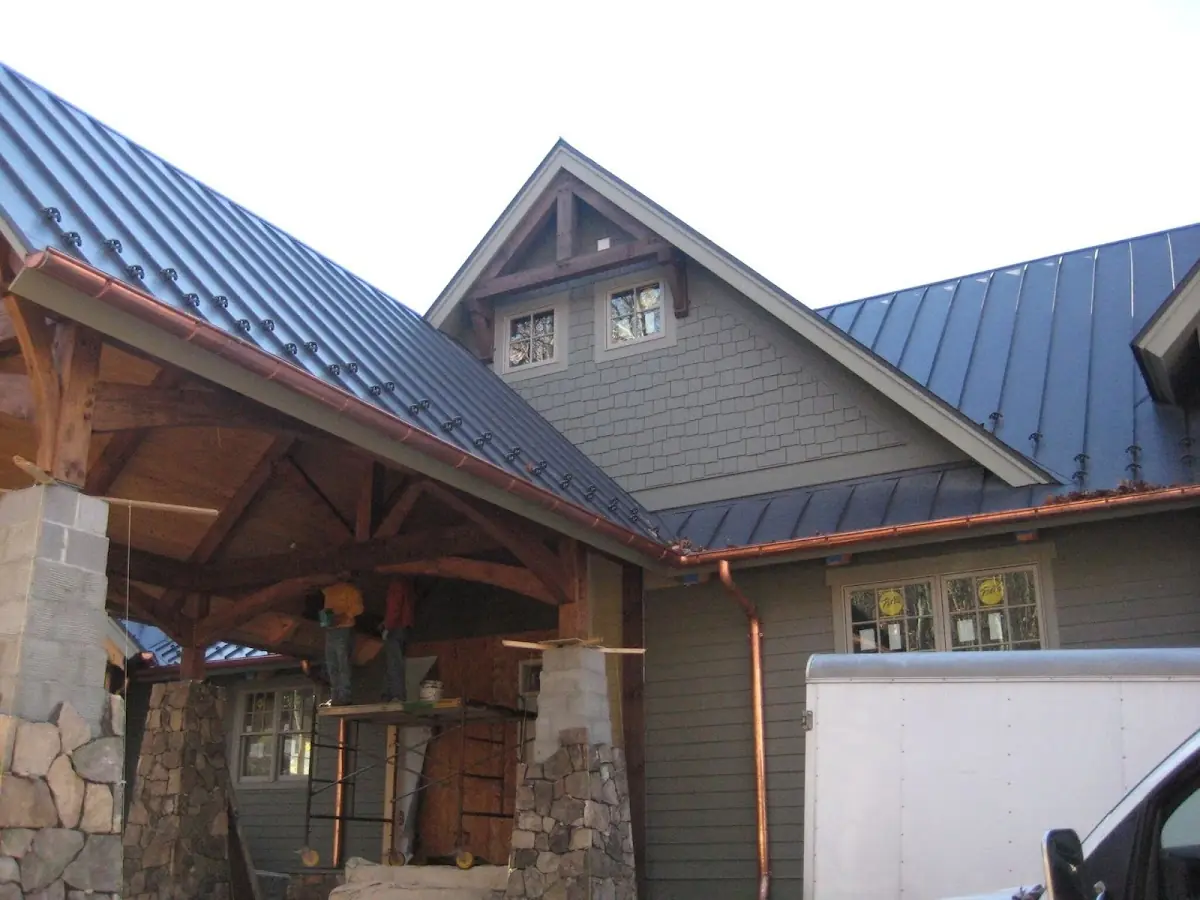 Craftsman Roofing team delivering quality roofing work in West Bay Shore